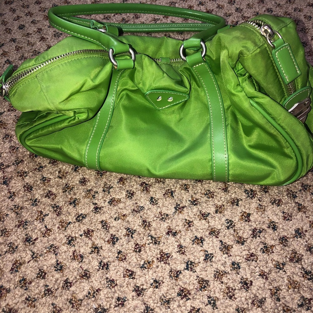 Green purse